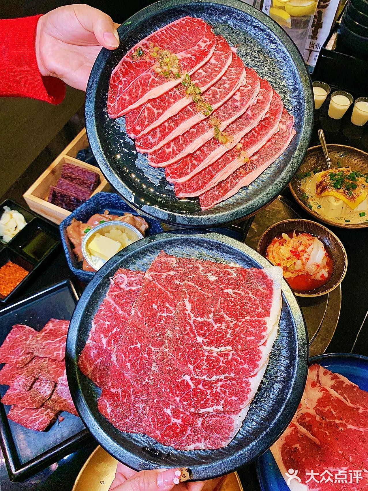 今天npy神神秘秘带我来了公厕旁边吃烤肉……