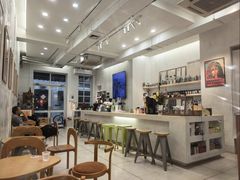 -玫瑰咖啡(中山六路店)