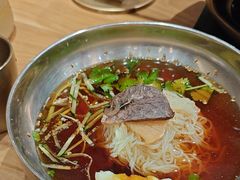 -青瓦餐厅·生鱼片·韩园烤肉(西塔店)