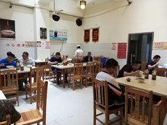 大堂-李兰英湖南面馆(护国路店)
