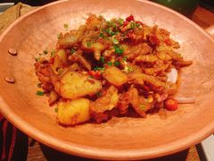 火瓢蒜香脱骨鸡爪-云海肴·汽锅鸡·云南代表菜(天山百盛优客店)