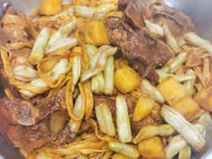 -内蒙焖面大盆骨餐馆(山大路店)