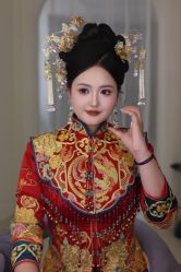 -LOVINA洛维娜婚纱礼服