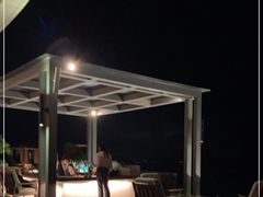 -瑰丽酒店·海吧·天际下午茶·现场DJ·天台酒吧
