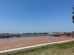 -鹅湖玫瑰文化园