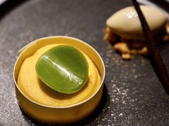 -丽思卡尔顿·炙焰·铁板烧餐厅