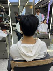 -藤野造型烫发染发