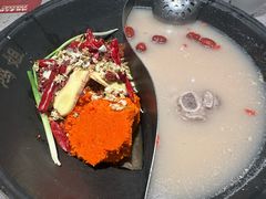 -鸿姐老火锅·传统炒料(上海旗舰店)