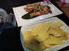 -牛味道炭火烤肉(湖前总店)