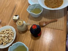 -蟹家大院 · 独揽江景(滨江店)