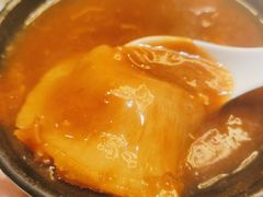 沙锅鱼翅-新加坡泰园村酒楼直营(新华路店)