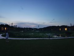 -上海怡沁园度假酒店