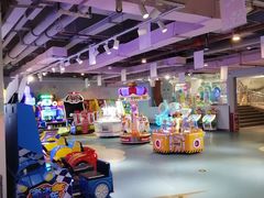 -星舰梦航(广百广场荔胜店)