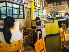 -TIMO COFFEE 阿拉校园面包