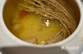 Liver-Protecting Herb Chicken Soup