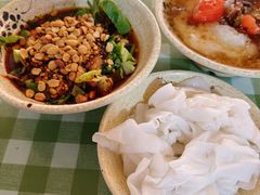 -余庆小吃(小吃一条街店)