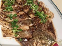 豉油蒸大黄鱼-八府香鸭·啫啫煲(华山路店)