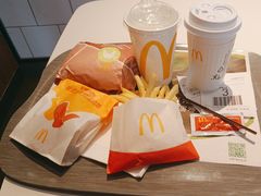 -麦当劳(潮南峡山得来速店)