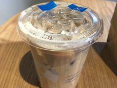 拿铁-瑞幸咖啡(同乐汇店)