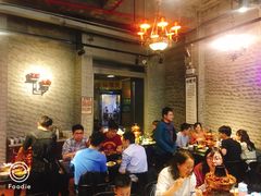 等位区-巴四老城区炭火蛙锅(张江店)
