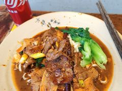 -方铲铲·成都板凳面(滨江银泰店)