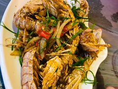 -覃记海鲜美食餐厅