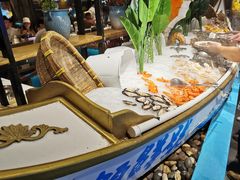 -领鲜活海鲜榴莲自助火锅(东门店)