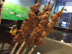 现穿羊肉串-莲香西域·正宗新疆菜(龙华店)