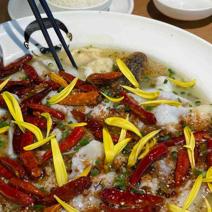 江渔儿酸菜鱼(嘉洲广场店)-"9999嘉州广场大优惠四楼美食区,6.