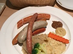-食悦天美食广场(沈阳青年大街万象城店)
