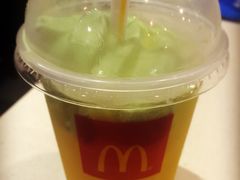 -麦当劳(中山公园龙之梦店)