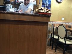 -怡妮新疆风味餐厅(东江湾路店)