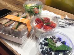 -巴黎贝甜(大宁国际商业广场店)