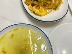 -清真·胖妈妈手抓餐厅(定西路长城宾馆店)