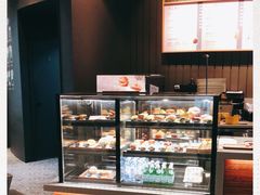 面包甜点陈列柜-星巴克(厦门SM新生活广场店)