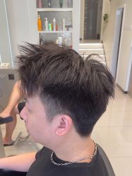 -摩登时代美发沙龙