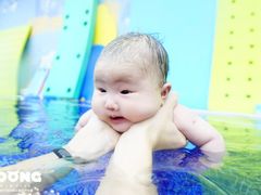 -龙格亲子游泳俱乐部(泊富中心)
