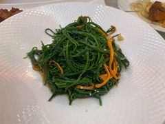 虫草花拌沙葱-伊祥·敦煌楼