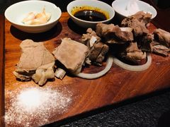 招牌海盐手抓-丝路金桃·新疆菜(徐汇店)