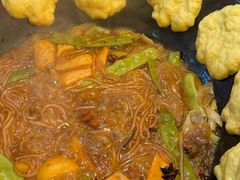 -哈尔滨烧烤·山河村铁锅炖(交大店)