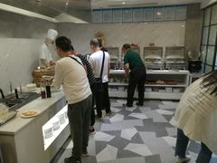 -香榭丽酒店(海宁皮革城店)