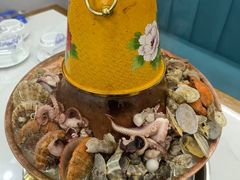 -一口猪海鲜浑锅·东北家常菜