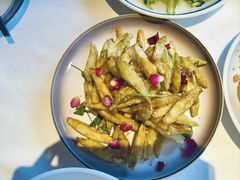 -八府香鸭·啫啫煲(华山路店)