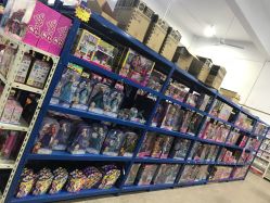 -逝水玩具折扣店