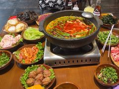 -黔有有贵州酸汤夺夺粉火锅(五味十字店)