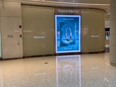 -Tiffany & Co.蒂芙尼
(天津万象城店)