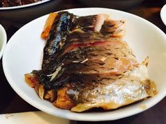 熏鱼-咸亨酒店•非遗绍兴菜•中华老字号(堂吃餐厅)