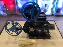 -华美国际影城(旧宫永辉店)