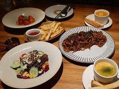-本处·素食·融合料理(南油店)