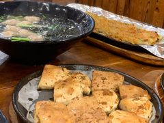 -老东镇啤酒屋海鲜加工·蒸汽海鲜·海鲜烧烤(台东店)